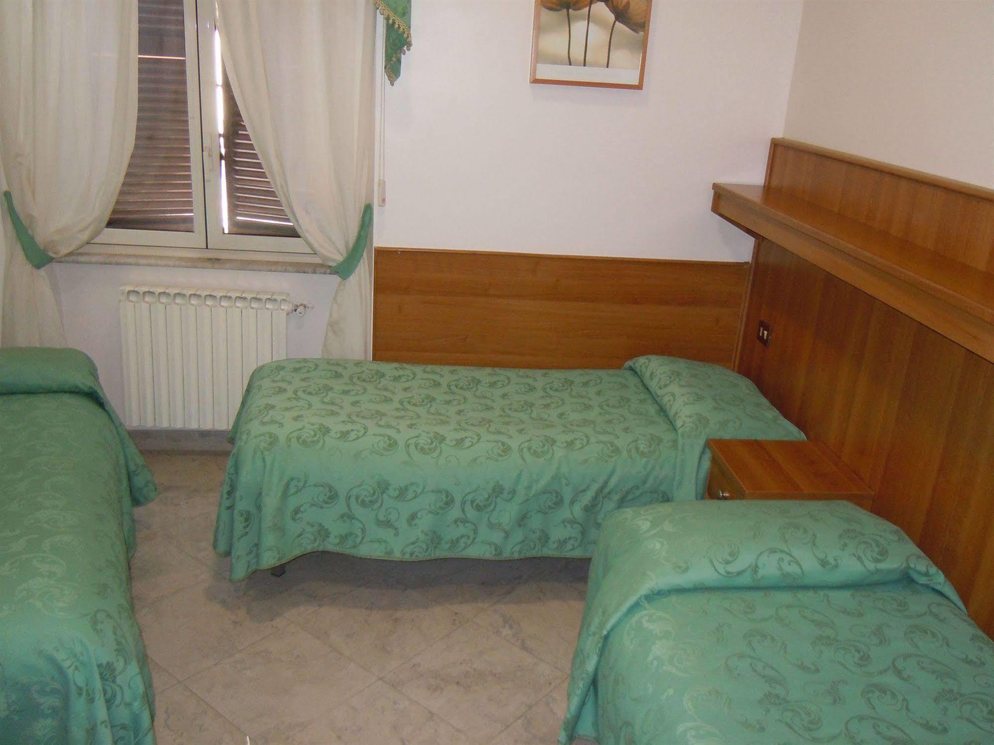Hotel Papa Germano Roma Eksteriør bilde