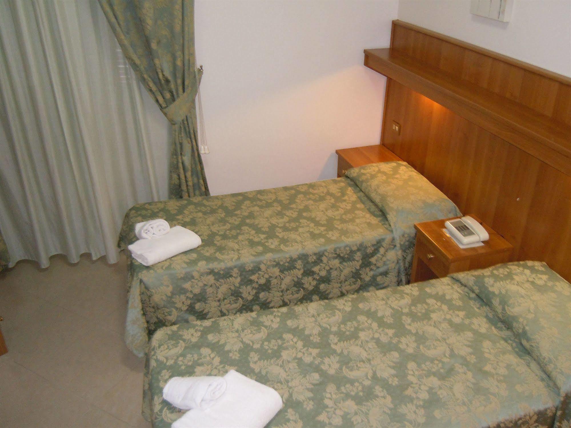 Hotel Papa Germano Roma Eksteriør bilde